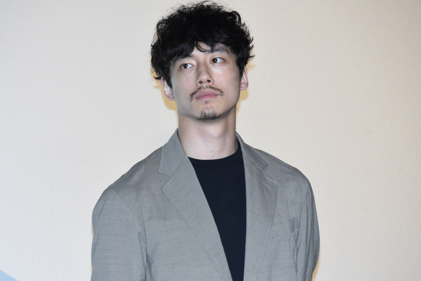 坂口健太郎