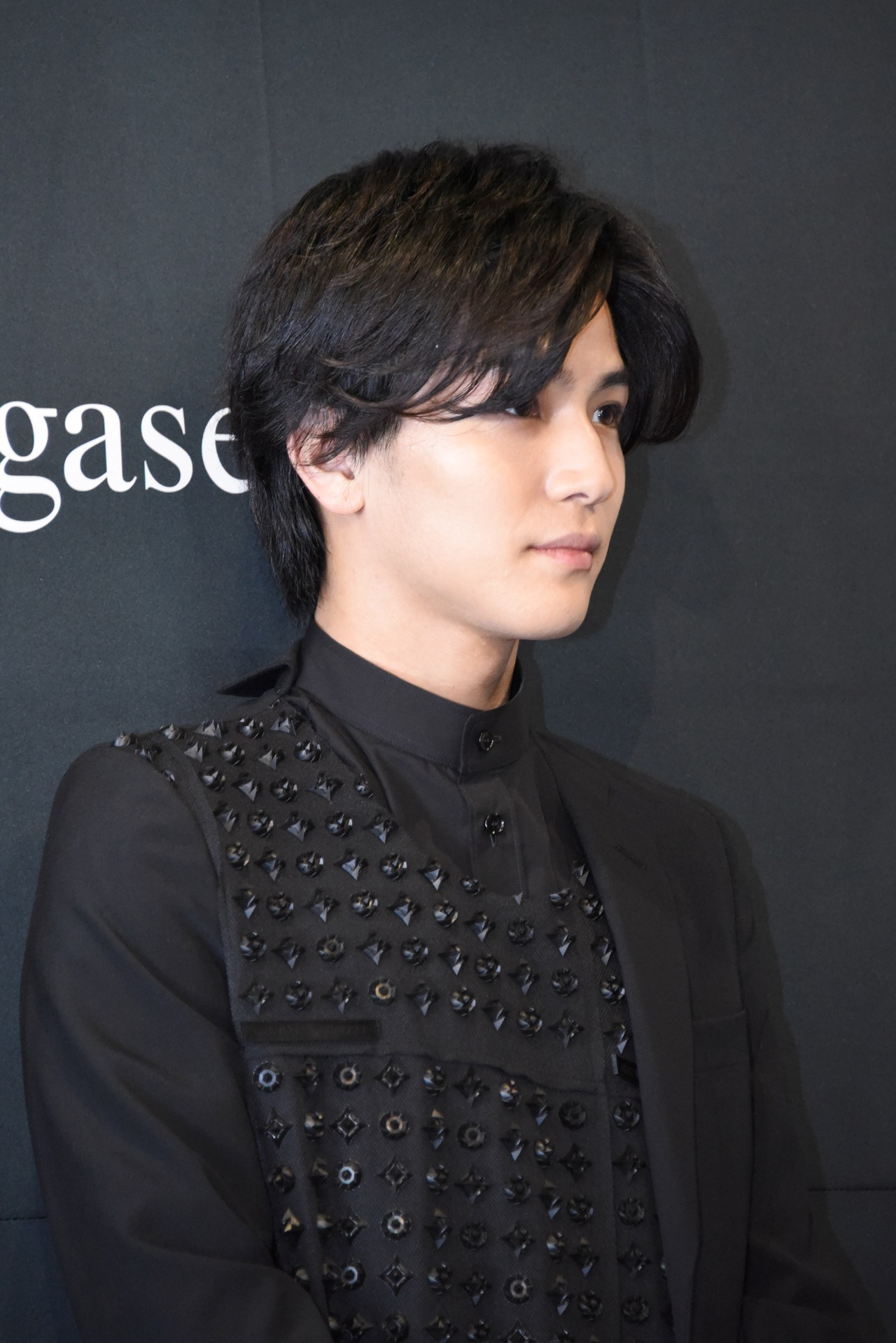 岩田剛典