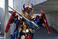 「ビルド NEW WORLD 仮面ライダーグリス」