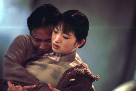 「花の影」 (c)1996 Tomson (Hong Kong) Films Co., Ltd.