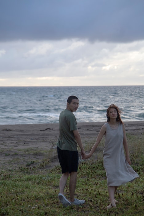 anan 2163号に掲載される「火口のふたり」ビジュアル（撮影：野村佐紀子）。