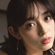 矢作穂香の1st写真集発売、大林宣彦「花筐」ロケ地の佐賀・唐津で撮影