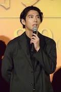 賀来賢人
