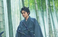 「決算！忠臣蔵」より、鈴鹿央士演じる矢頭右衛門七。