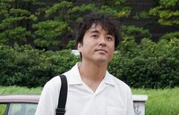 ムロツヨシ演じる渡辺。