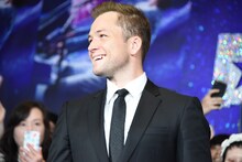 タロン・エジャトン