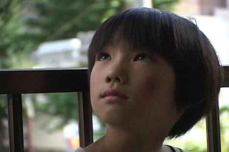 「椅子」 (c)椅子上映委員会