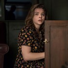 クロエ・グレース・モレッツが並んだバッグに凍りつく「グレタ」本編映像