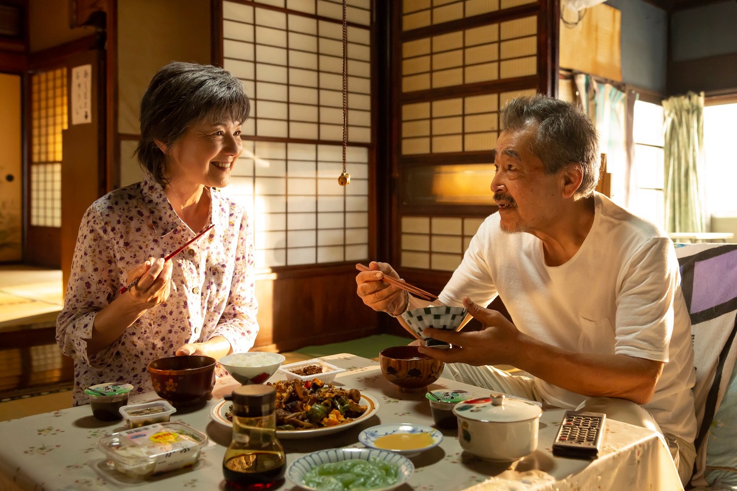 「台風家族」新場面写真