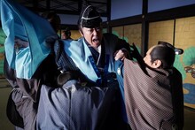 「決算！忠臣蔵」より、阿部サダヲ演じる浅野内匠頭。