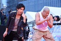 左から山田裕貴、一ノ瀬ワタル。