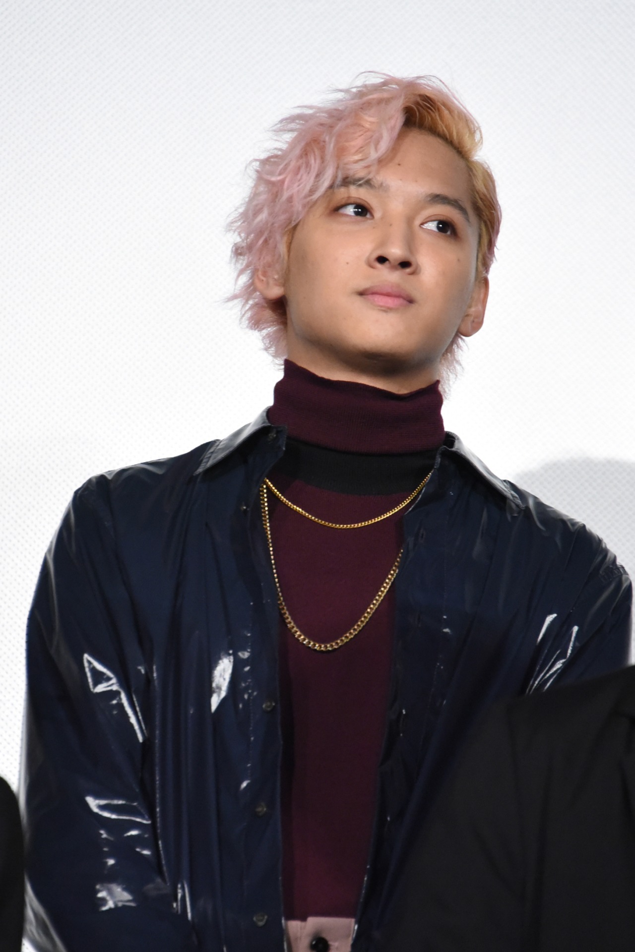 鈴木昂秀