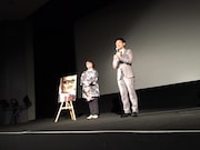 8月17日に沖縄・桜坂劇場で行われた舞台挨拶の様子。