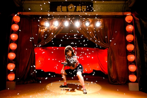 「爆裂魔神少女 バーストマシンガール」新場面写真