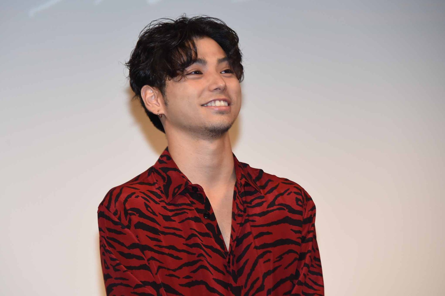 村上虹郎