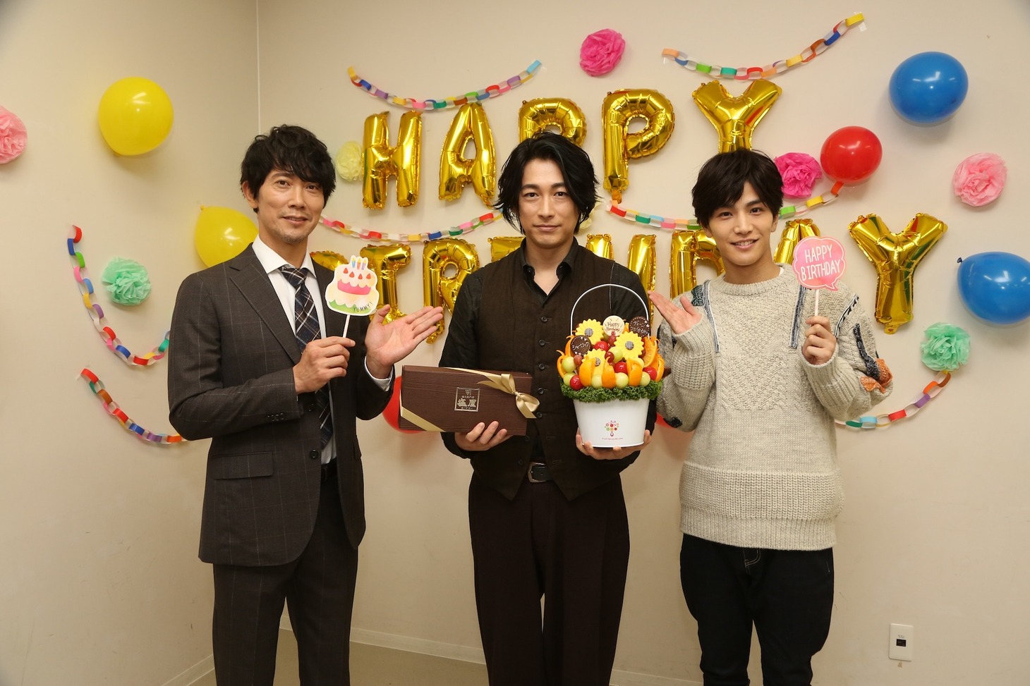 左から佐々木蔵之介、ディーン・フジオカ、岩田剛典。