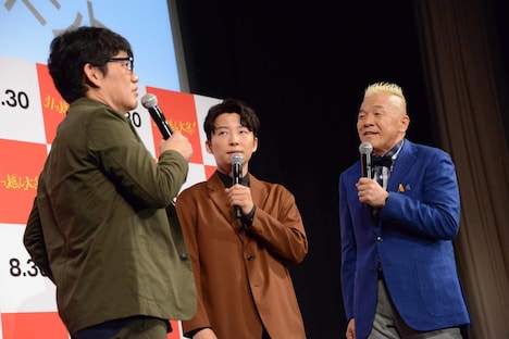 アドバイスに悩む3人。