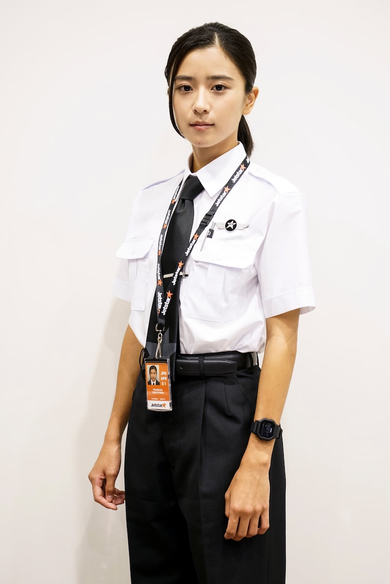 黒島結菜演じる高山つばさ。