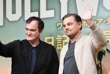 「ワンス・アポン・ア・タイム・イン・ハリウッド」来日記者会見の様子。左からクエンティン・タランティーノ、レオナルド・ディカプリオ。