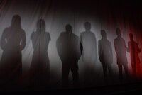 「任侠学園」完成披露の様子。