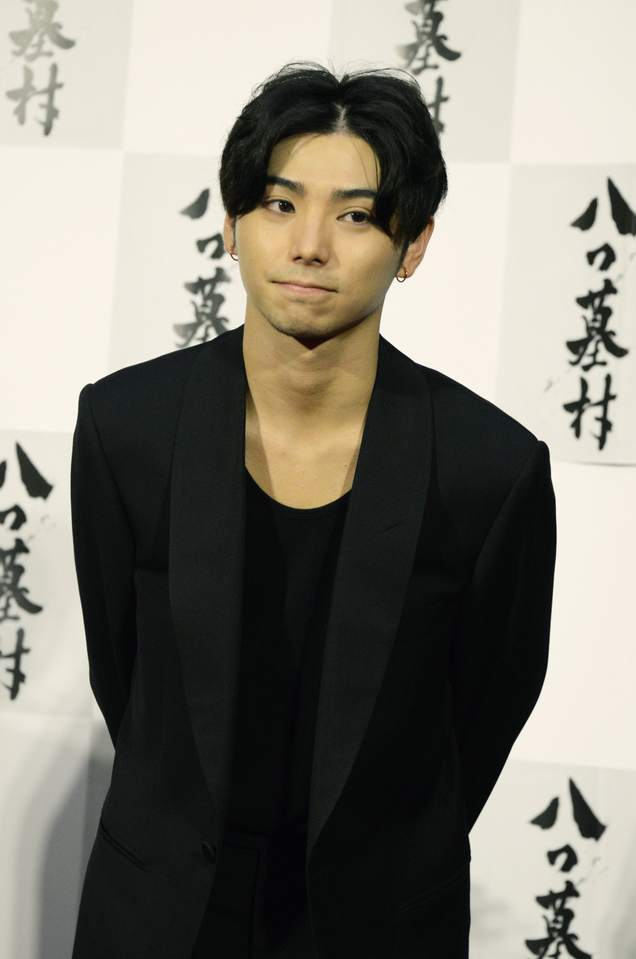 村上虹郎