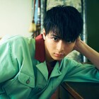 高杉真宙の俳優生活10周年記念カレンダー発売、自らセレクトした写真64枚収録