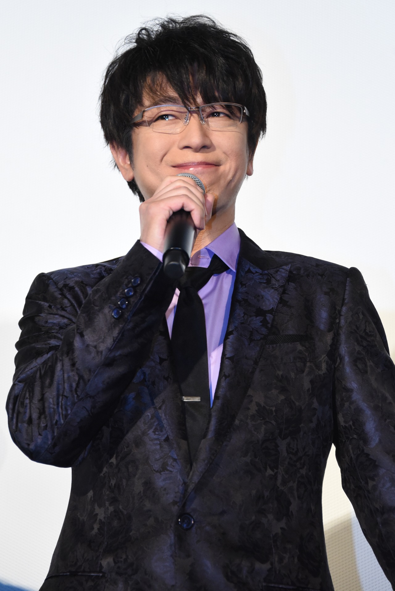 及川光博