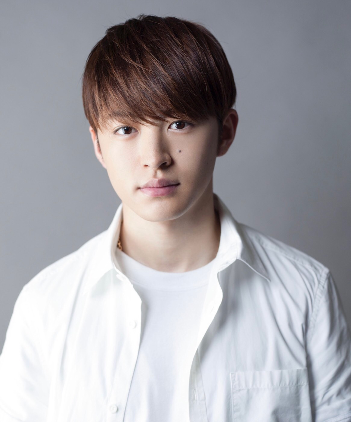 佐野玲於