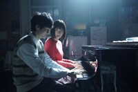 「蜜蜂と遠雷」