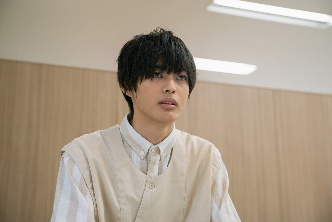 受動の主人公は、可能か? これまで語られなかった劇の主人公 YouTubeドラマ「主人公」第1話より、神尾楓珠演じる純太。 - THE