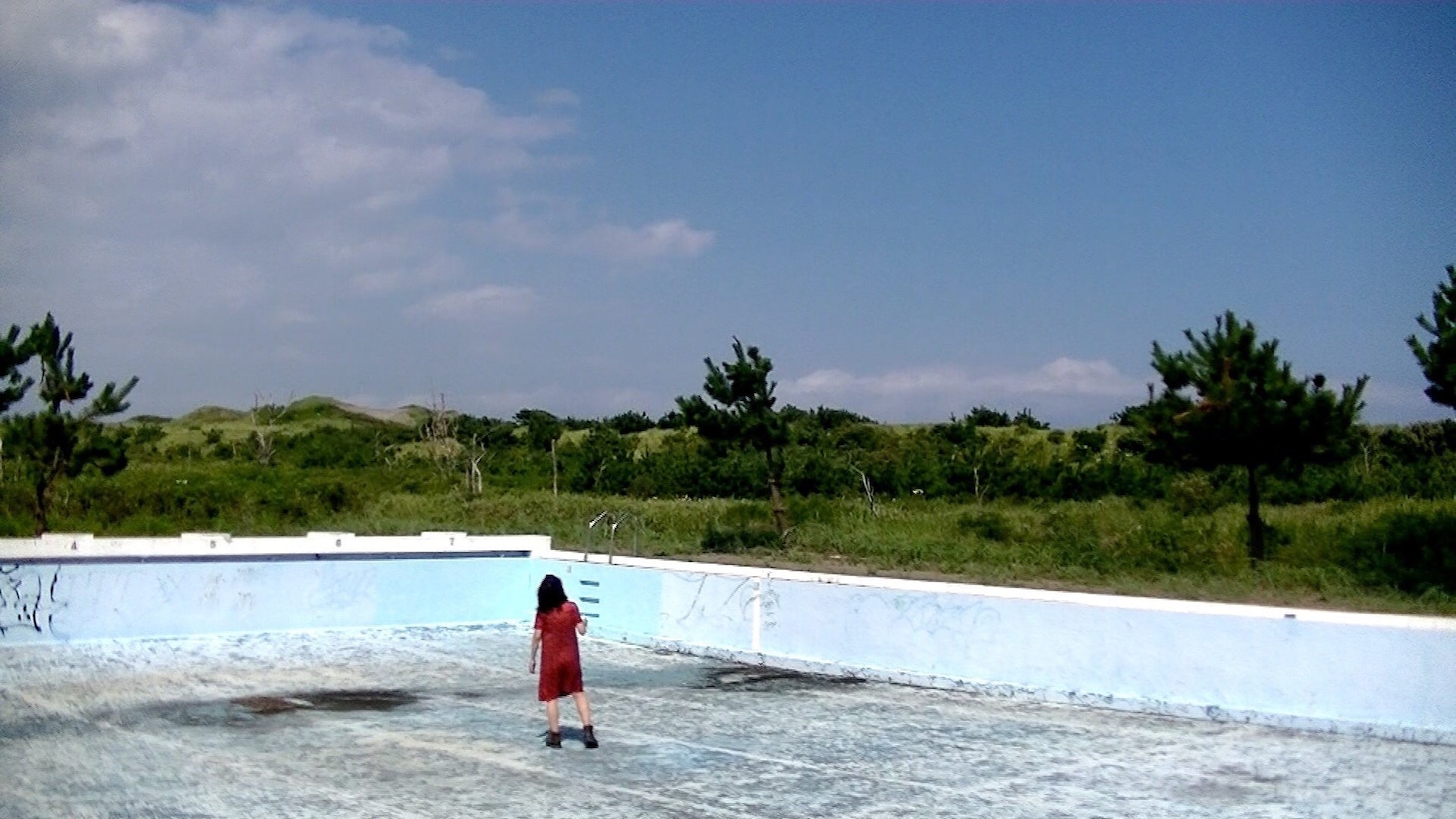 「凹/eau」