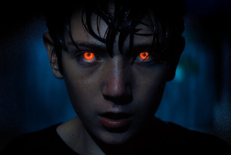 「ブライトバーン／恐怖の拡散者」