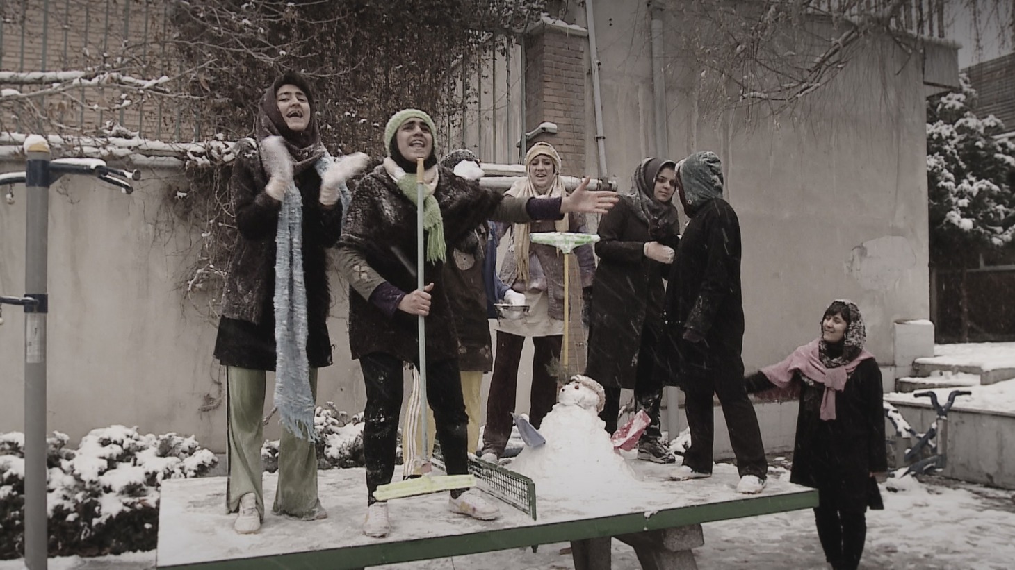 「少女は夜明けに夢をみる」