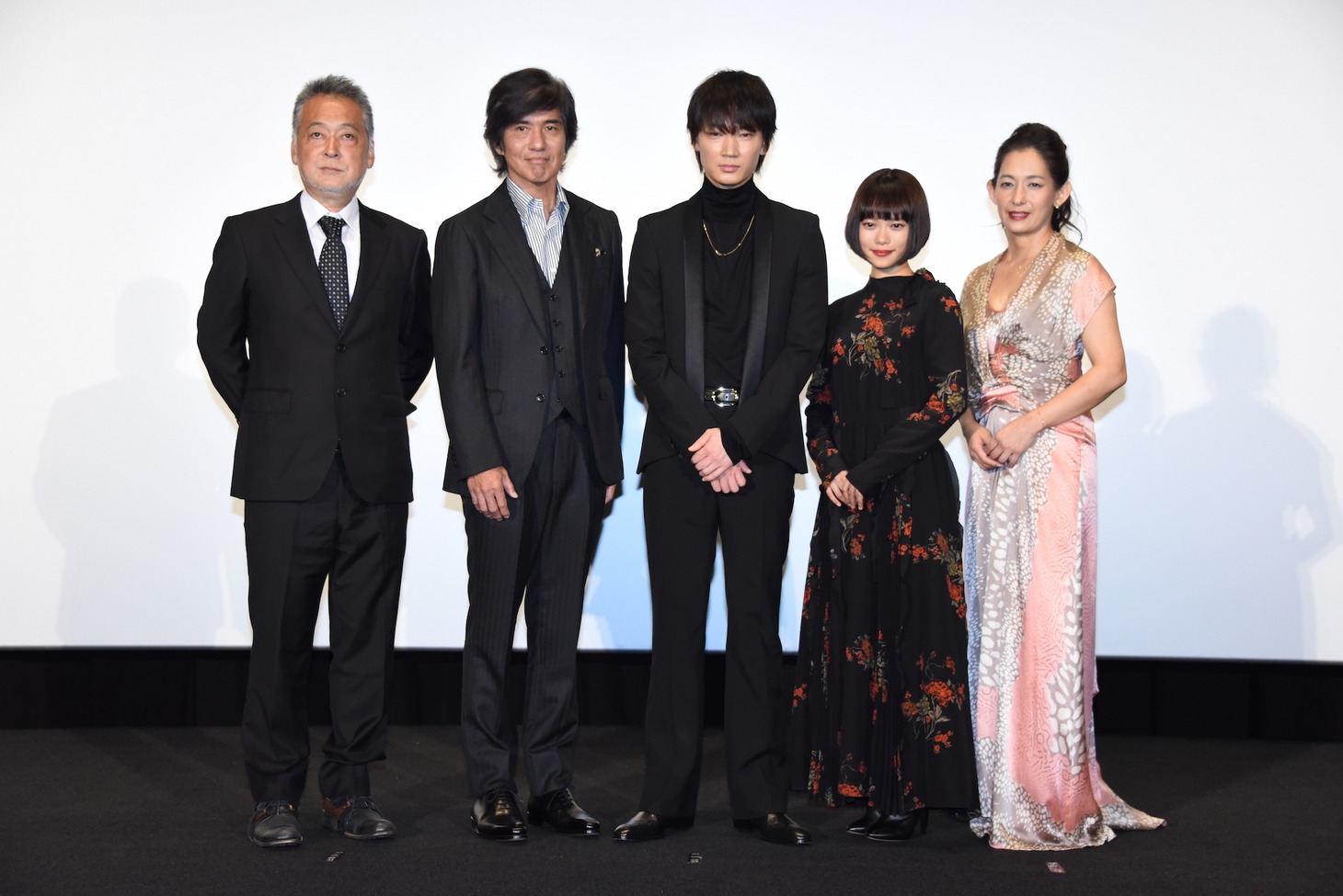 「楽園」舞台挨拶の様子。