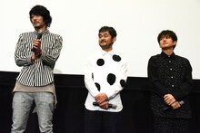 左から栄信、芹澤興人、吉村卓也。