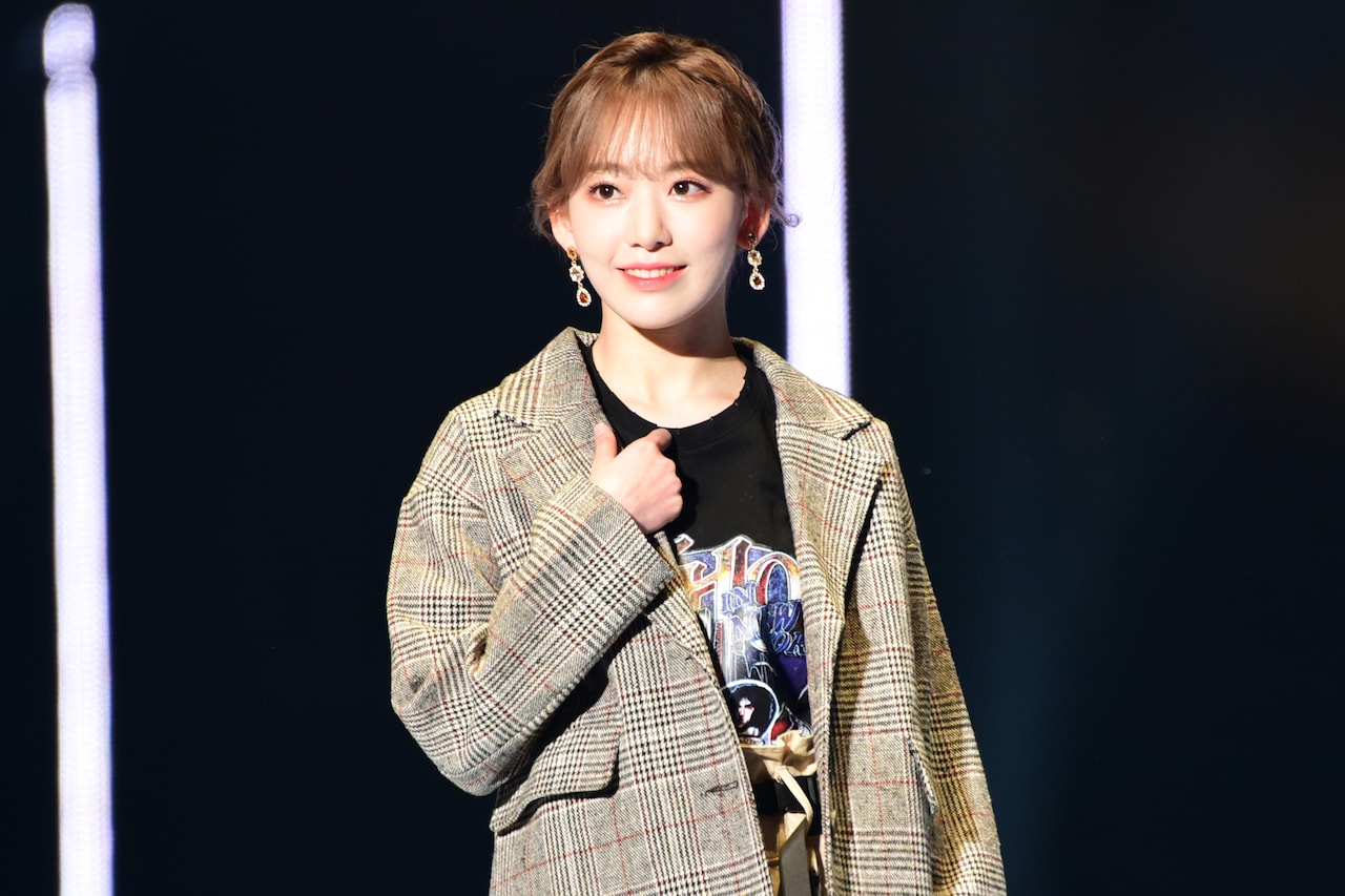宮脇咲良（I*ZONE） - 齋藤飛鳥や小坂菜緒ら「TGC」に登場、IZ