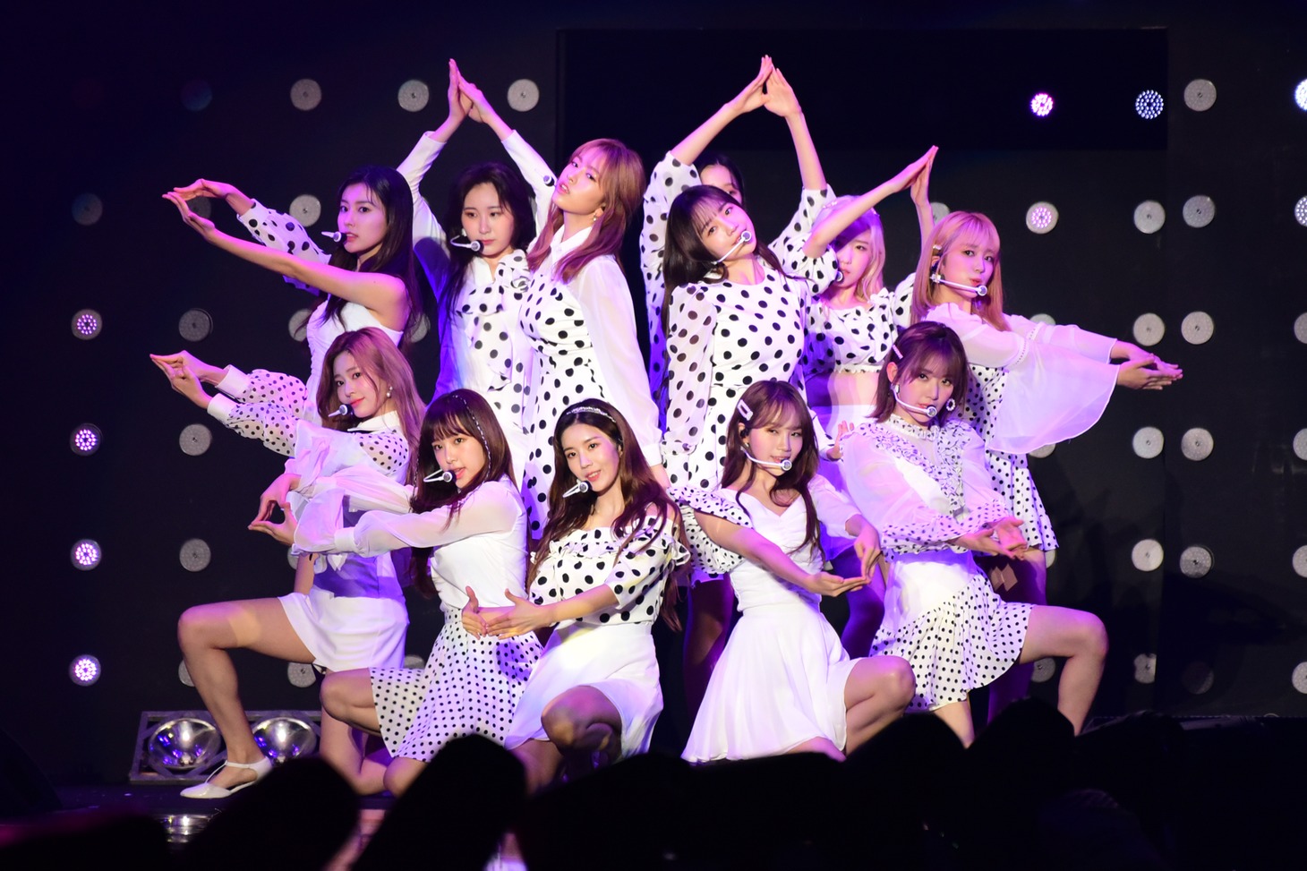 IZ*ONE
