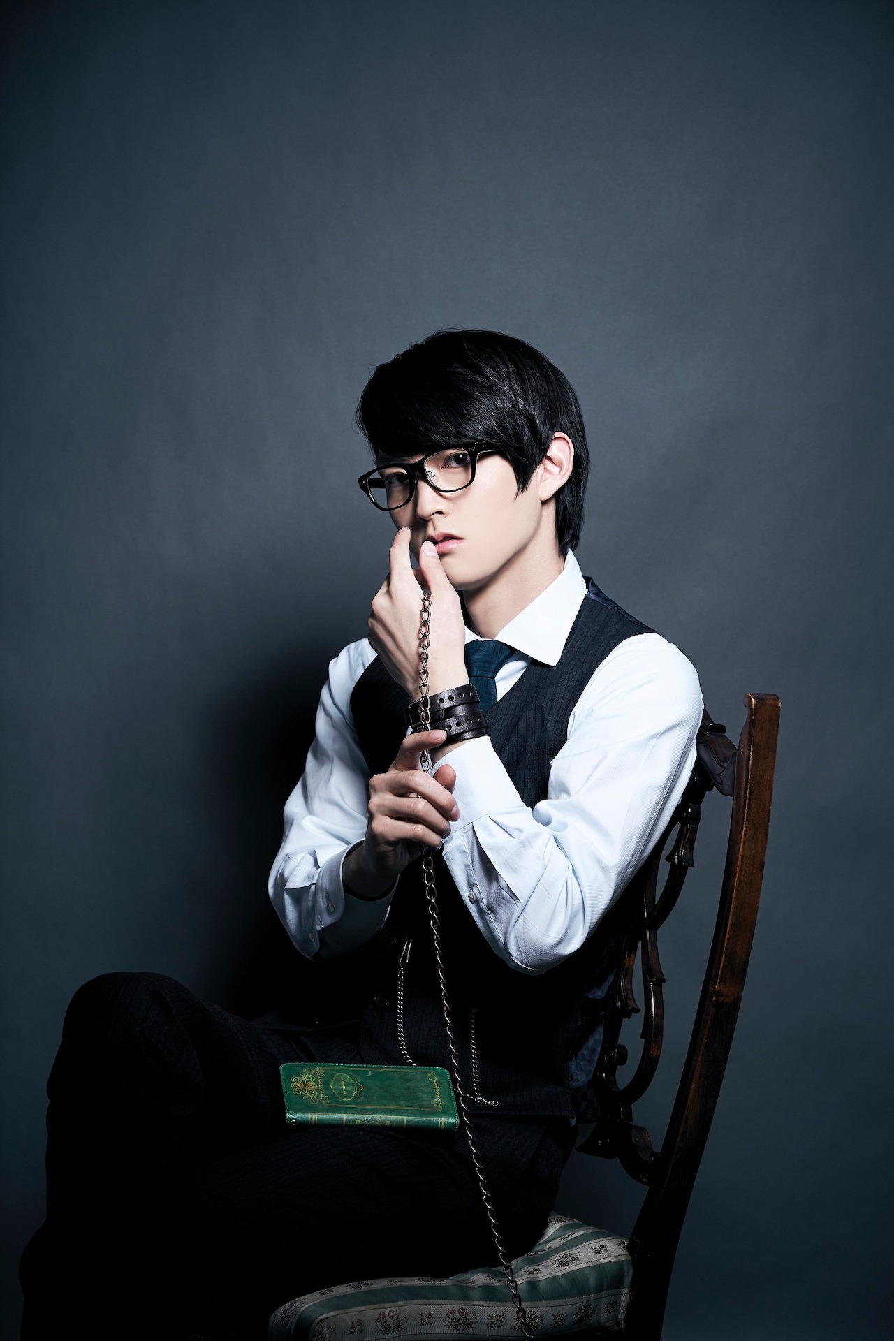 和田雅成演じる鯨岡友木。