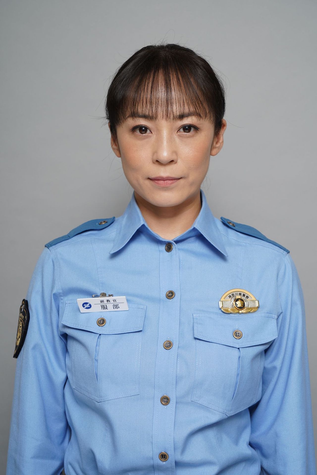 佐藤仁美演じる服部京子。