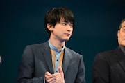 吉沢亮