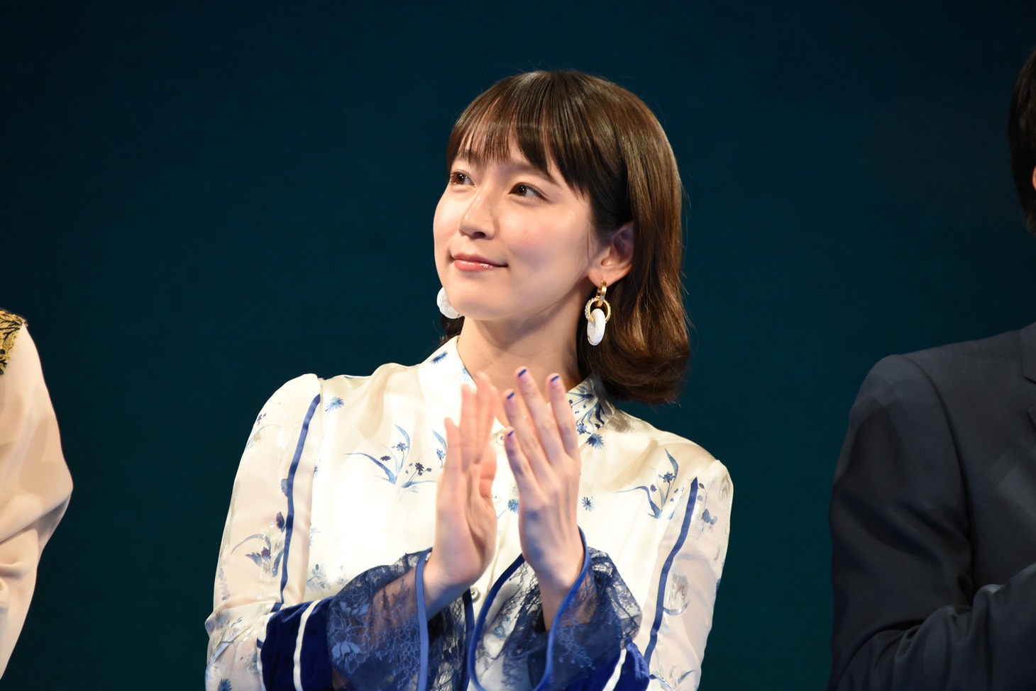 吉岡里帆