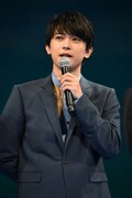 吉沢亮