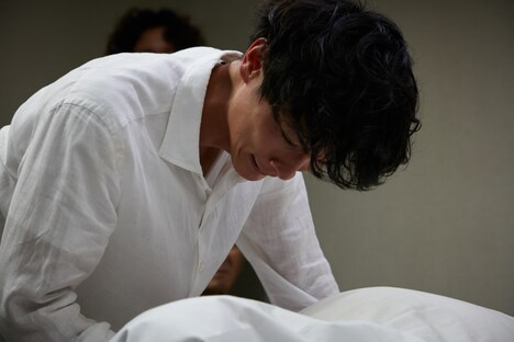 「葬式の名人」新場面写真