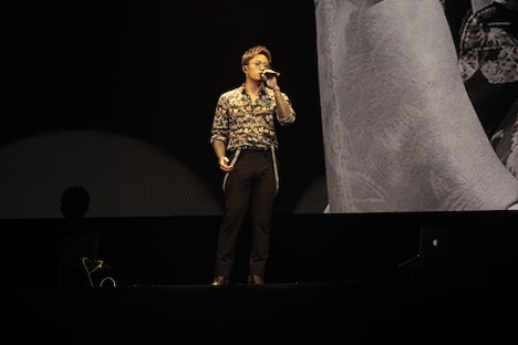 「『HiGH&LOW THE WORST』vs『THE RAMPAGE from EXILE TRIBE』完成披露試写会 & PREMIUM LIVE SHOW」9月18日公演より、サプライズ登壇した数原龍友。