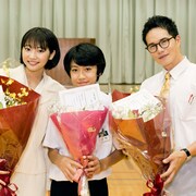 「おいしい給食」撮了、武田玲奈が市原隼人との共演を「笑いをこらえるのが大変!」
