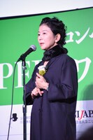 野村佐紀子