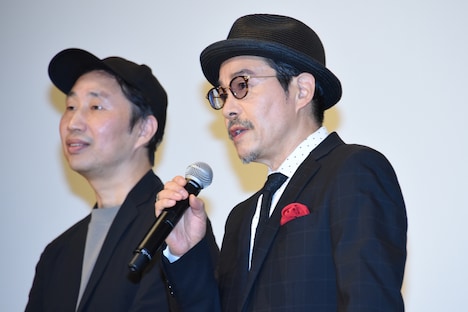 左から森淳一、田口トモロヲ。