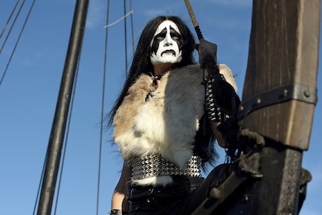 「ヘヴィ・トリップ／俺たち崖っぷち北欧メタル！」