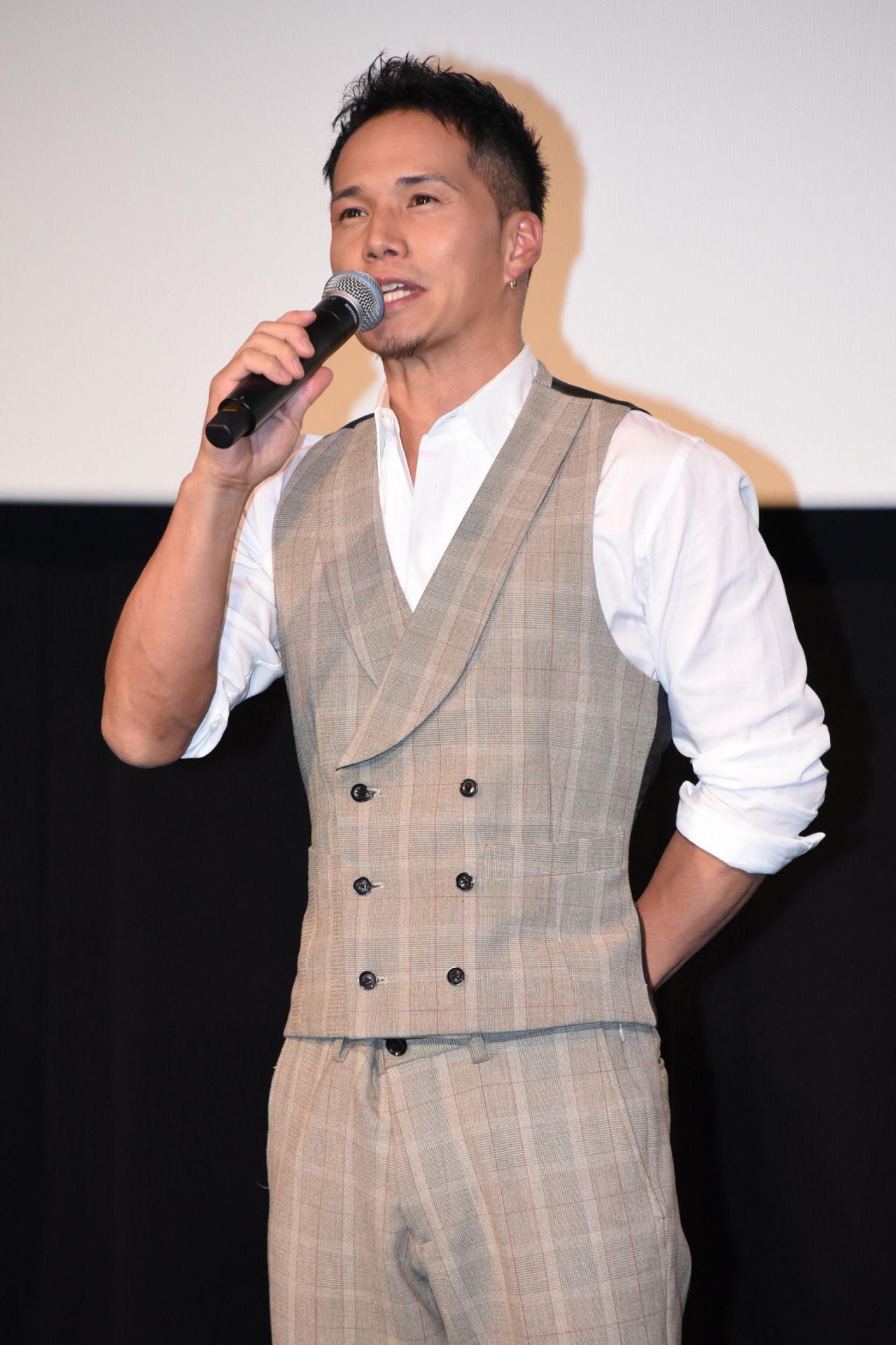 市原隼人