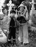 「灰色の石の中で」